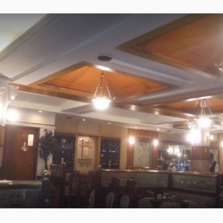 Hotel Ganesh Palace Mumbai Bagian luar foto