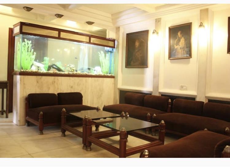 Hotel Ganesh Palace Mumbai Bagian luar foto