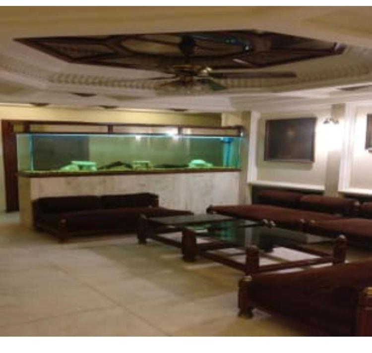 Hotel Ganesh Palace Mumbai Bagian luar foto